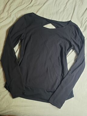 Lucy Black Long Sleeve Cutout Athletic Top